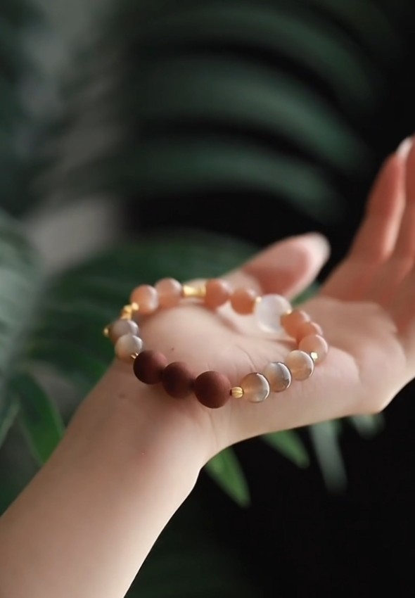 Herbal Crystal Bracelet - Slumbering in Grace (Multi Medicinal Scented Beads)