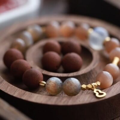 Herbal Crystal Bracelet - Slumbering in Grace (Multi Medicinal Scented Beads)