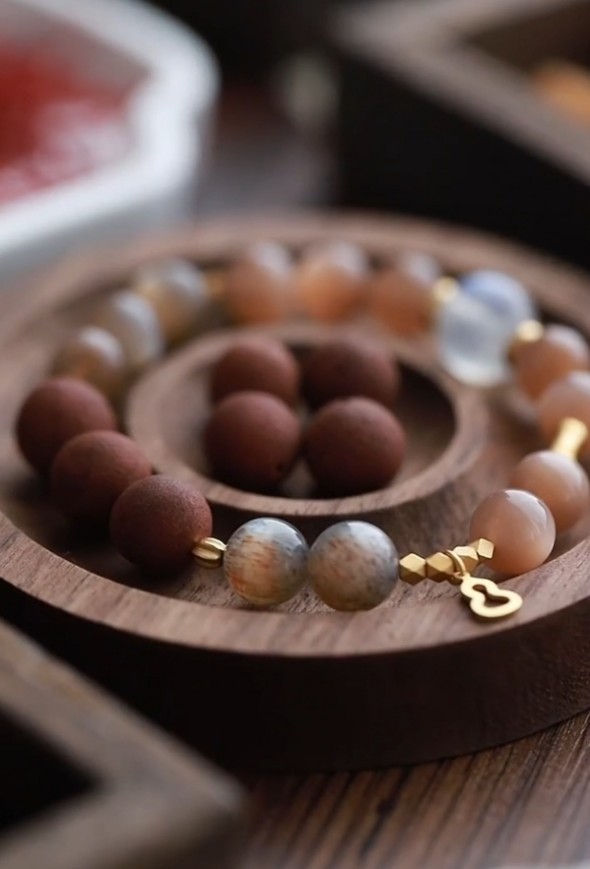 Herbal Crystal Bracelet - Slumbering in Grace (Multi Medicinal Scented Beads)