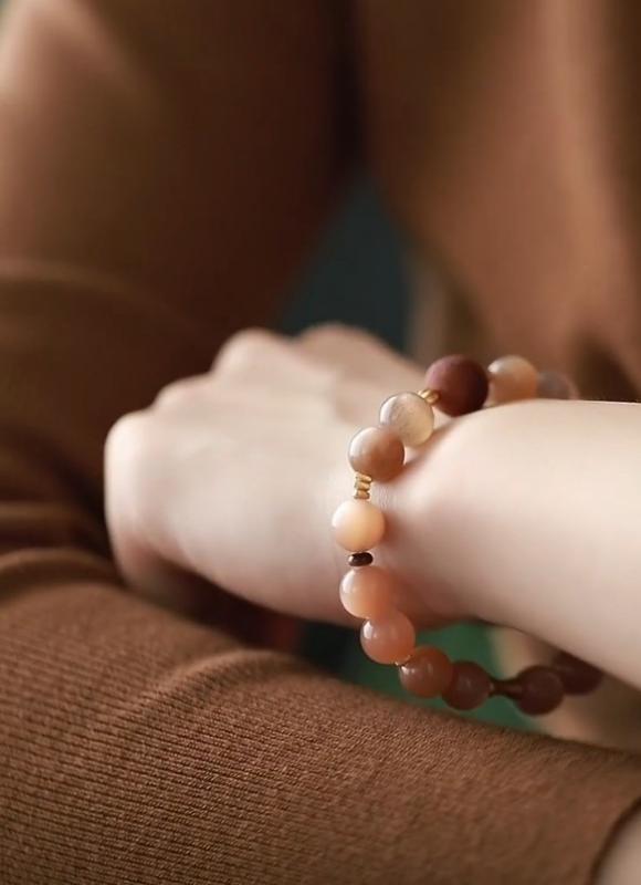 Slumbering in Grace -Single6 Herbal Crystal Bracelet - Slumbering in Grace (Single Medicinal Scented Bead)