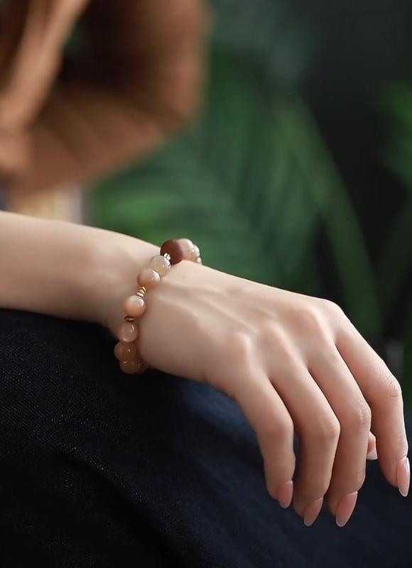 Slumbering in Grace -Single8 Herbal Crystal Bracelet - Slumbering in Grace (Single Medicinal Scented Bead)