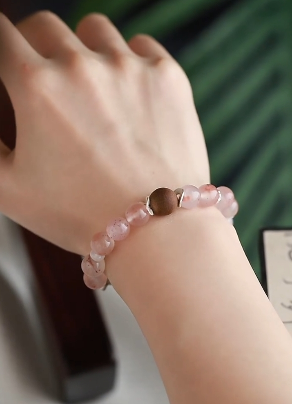 Herbal Crystal Bracelet - The Beauty Drunk (Single Medicinal Scented Bead)